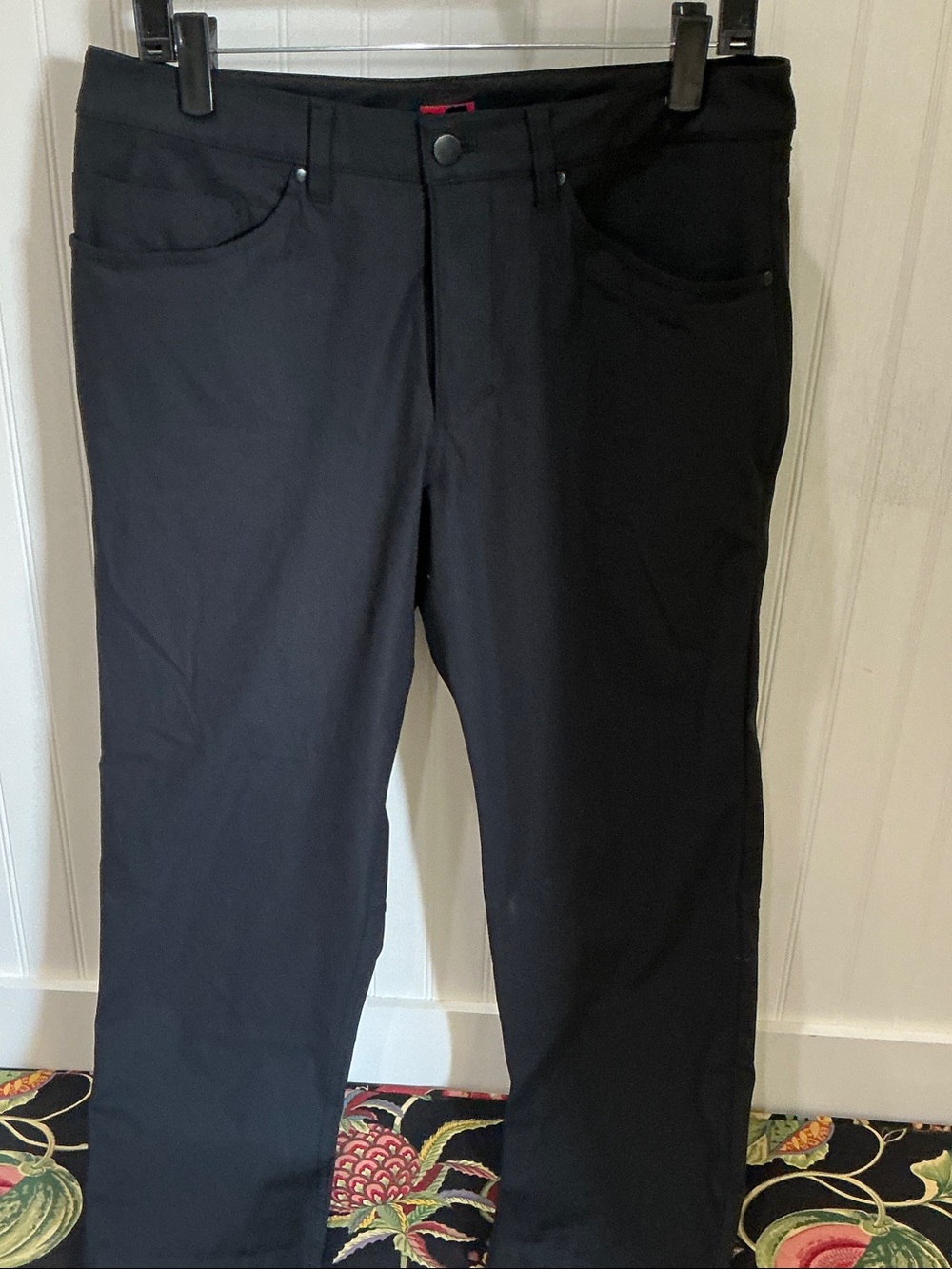 Lululemon Men's Black Straight Jeans - Classic Everyday Style 32 x 29